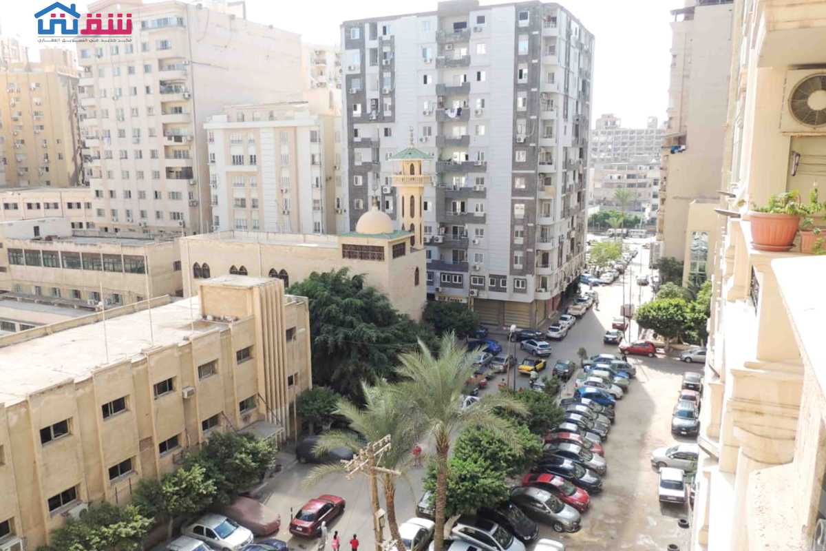 https://aqarmap.com.eg/en/listing/6547987-for-sale-alexandria-smouha-hasan-allam-st