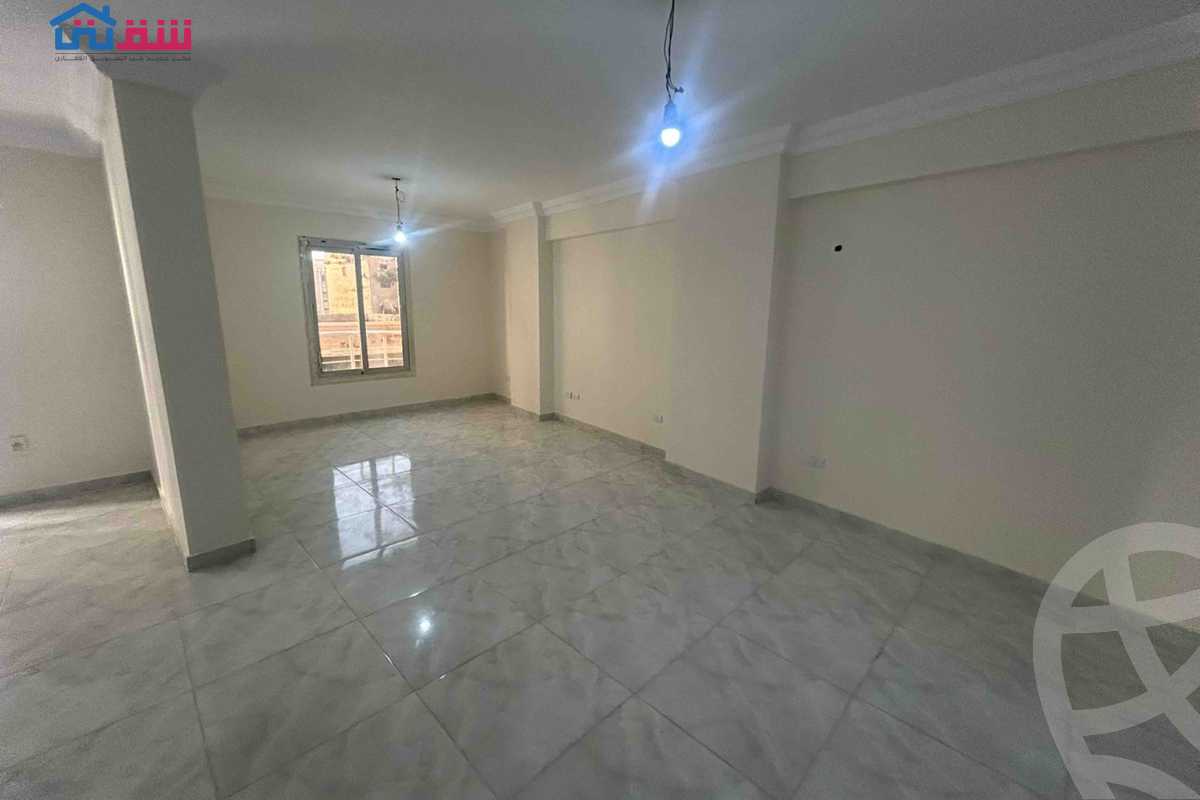 https://aqarmap.com.eg/ar/listing/6557874-for-sale-alexandria-kafr-abdo-shr-lsyd-skyn-bnt-lhsyn