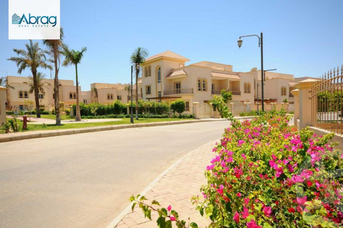https://aqarmap.com.eg/ar/listing/6307046-for-sale-cairo-el-sheikh-zayed-city-compounds-greens