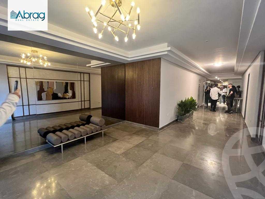 https://aqarmap.com.eg/ar/listing/4685787-for-sale-cairo-el-sheikh-zayed-city-compounds-zyd-wr-llttwyr-z-tower