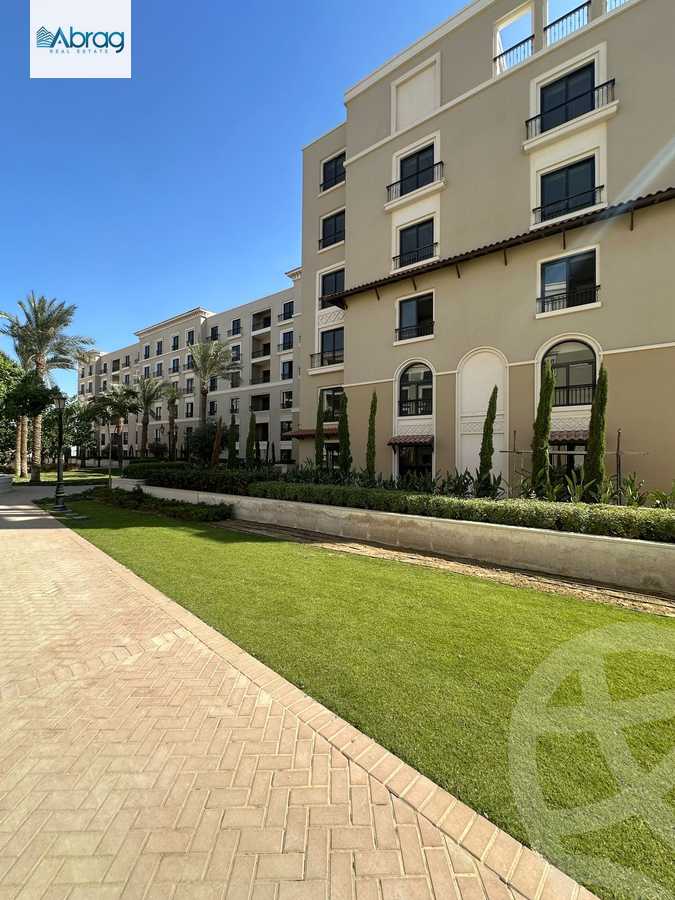 https://aqarmap.com.eg/ar/listing/5792408-for-sale-cairo-el-sheikh-zayed-city-compounds-kmbwnd-fyldj-wyst-dr-llttwyr
