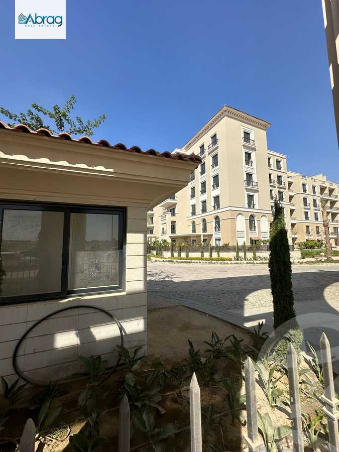 https://aqarmap.com.eg/en/listing/5794550-for-sale-cairo-el-sheikh-zayed-city-compounds-kmbwnd-fyldj-wyst-dr-llttwyr