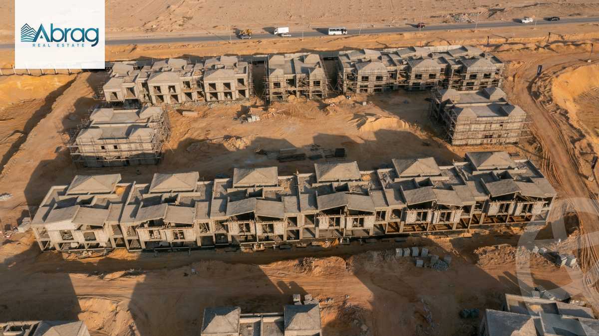 https://aqarmap.com.eg/en/listing/5819827-for-sale-cairo-el-sheikh-zayed-city-compounds-kmbwnd-fyldj-wyst-dr-llttwyr