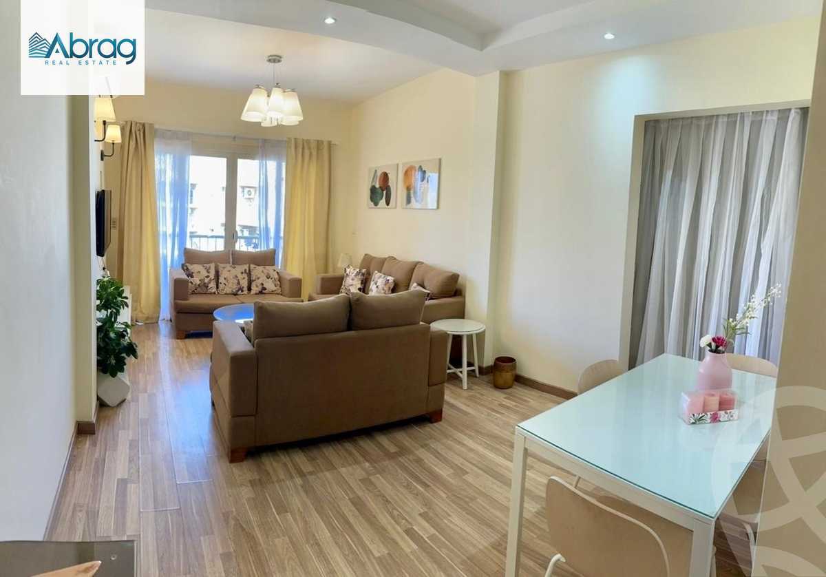 https://aqarmap.com.eg/en/listing/5836490-for-sale-cairo-el-sheikh-zayed-city-compounds-dh-drys
