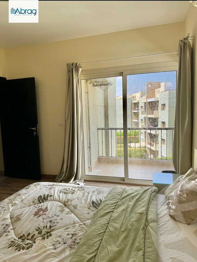 https://aqarmap.com.eg/en/listing/5836490-for-sale-cairo-el-sheikh-zayed-city-compounds-dh-drys