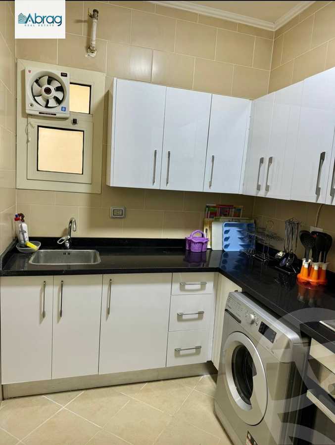 https://aqarmap.com.eg/en/listing/5836490-for-sale-cairo-el-sheikh-zayed-city-compounds-dh-drys