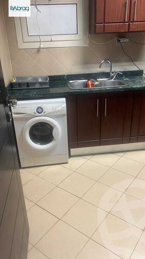 https://aqarmap.com.eg/ar/listing/5879235-for-rent-cairo-el-sheikh-zayed-city-compounds-dh-drys
