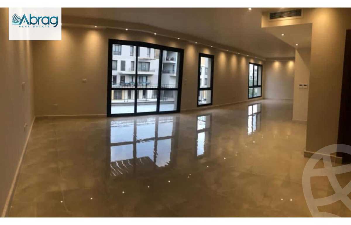 https://aqarmap.com.eg/ar/listing/5923981-for-sale-cairo-el-sheikh-zayed-city-compounds-kmbwnd-fyldj-wyst-dr-llttwyr