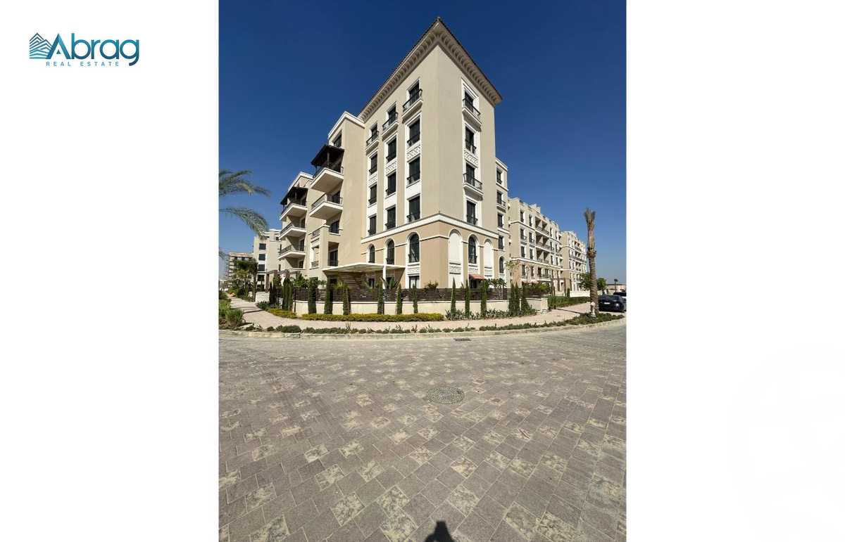 https://aqarmap.com.eg/ar/listing/5923981-for-sale-cairo-el-sheikh-zayed-city-compounds-kmbwnd-fyldj-wyst-dr-llttwyr