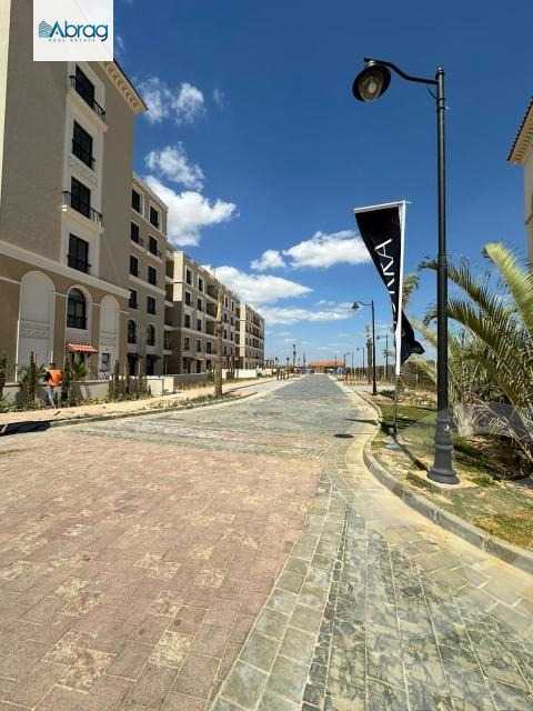 https://aqarmap.com.eg/en/listing/5944133-for-sale-cairo-el-sheikh-zayed-city-compounds-kmbwnd-fyldj-wyst-dr-llttwyr
