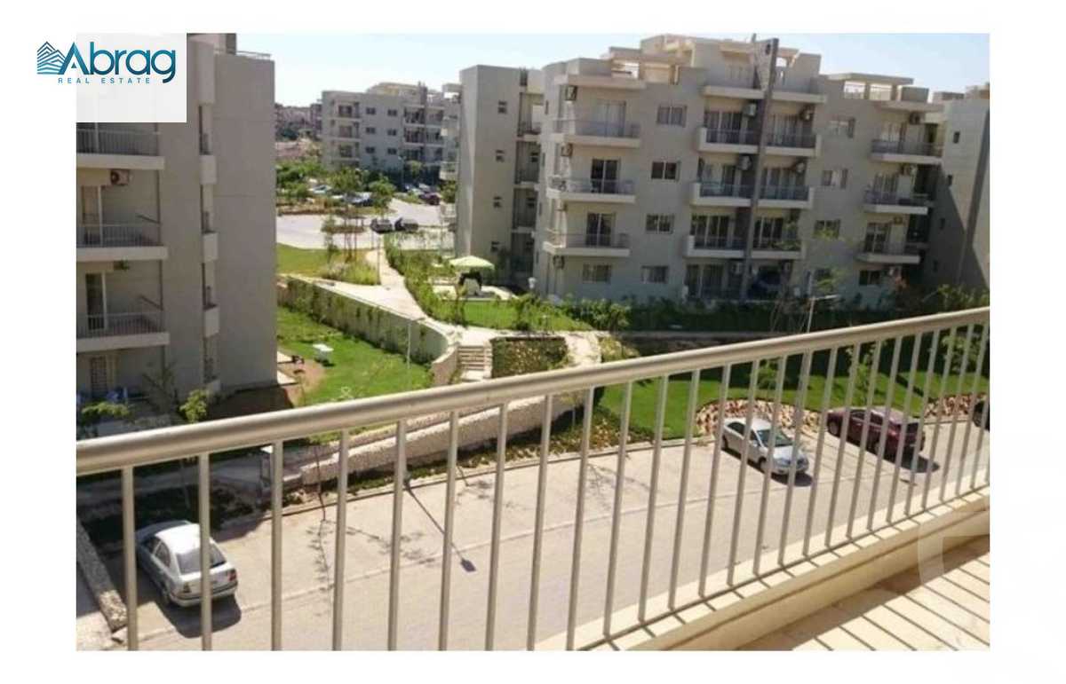 https://aqarmap.com.eg/en/listing/5960926-for-sale-cairo-el-sheikh-zayed-city-compounds-dh-drys