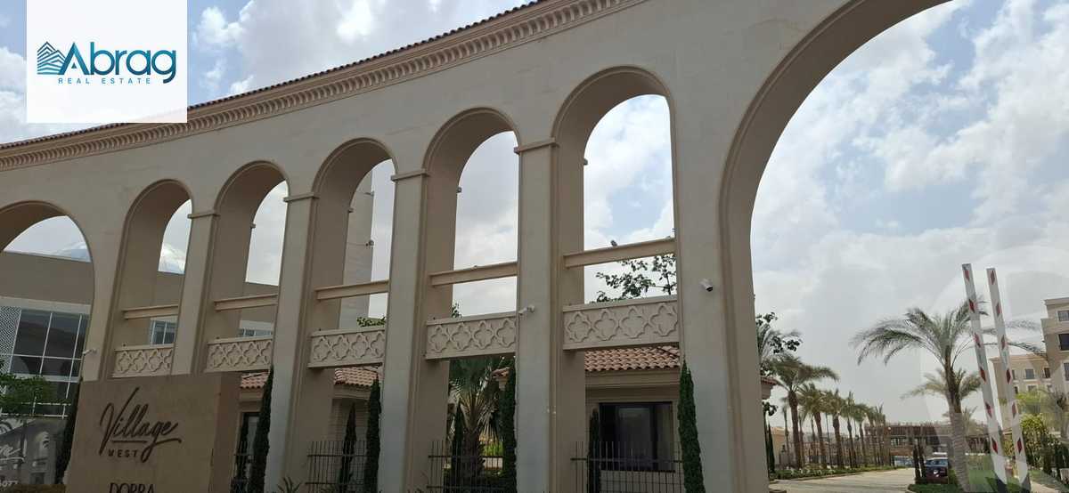 https://aqarmap.com.eg/en/listing/6023537-for-sale-cairo-el-sheikh-zayed-city-compounds-kmbwnd-fyldj-wyst-dr-llttwyr