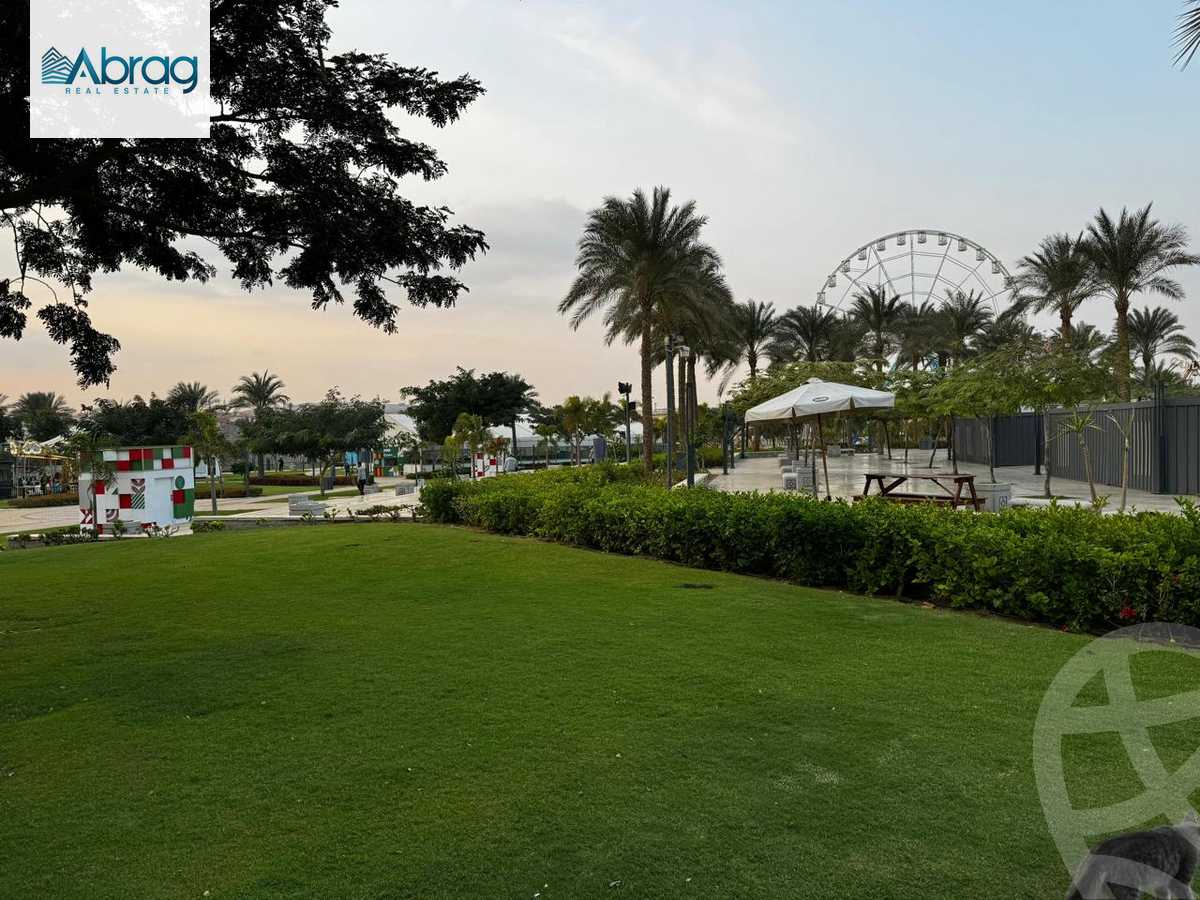 https://aqarmap.com.eg/en/listing/6080690-for-sale-cairo-el-sheikh-zayed-city-compounds-zyd-wr-llttwyr-park-towers-zed-el-sheikh-zayed-compound