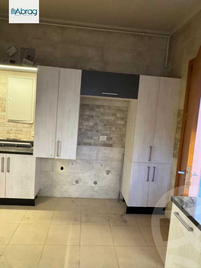 https://aqarmap.com.eg/en/listing/6107526-for-sale-cairo-el-sheikh-zayed-city-compounds-atrio