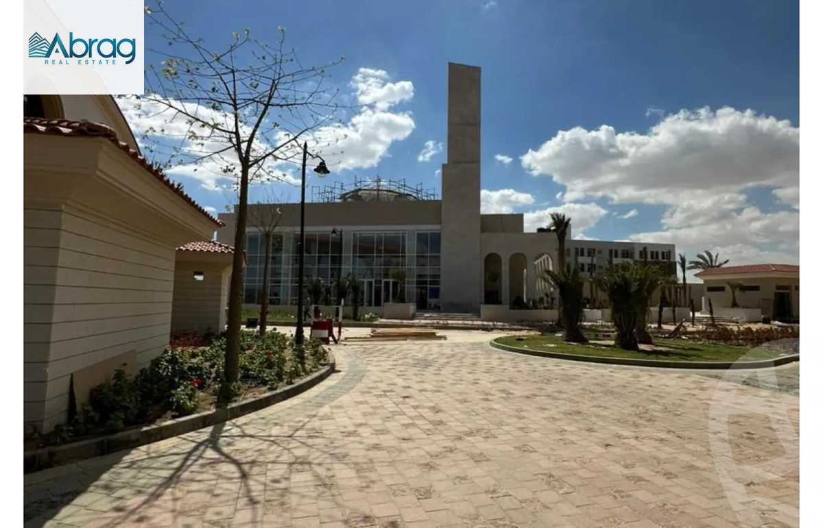 https://aqarmap.com.eg/en/listing/6119108-for-sale-cairo-el-sheikh-zayed-city-compounds-kmbwnd-fyldj-wyst-dr-llttwyr