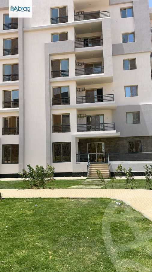 https://aqarmap.com.eg/ar/listing/6167065-for-sale-cairo-el-sheikh-zayed-city-lshykh-zyd-ljdyd-west-view-residence-hdp