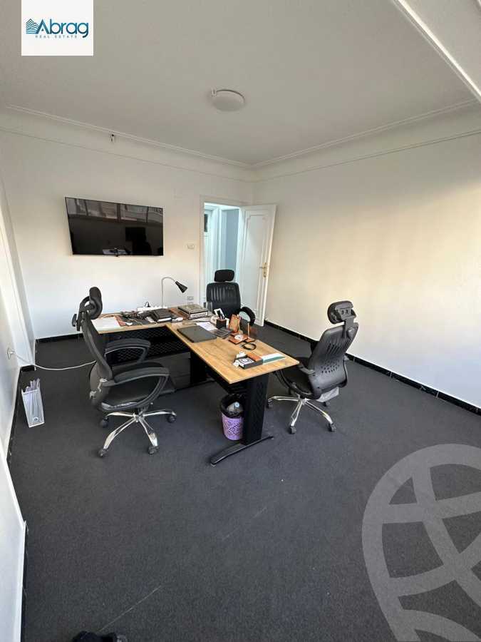 https://aqarmap.com.eg/ar/listing/6228668-for-rent-cairo-ljyz-shareaa-morad  charel degol