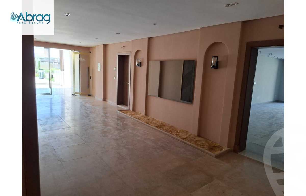 https://aqarmap.com.eg/ar/listing/6254866-for-sale-cairo-el-sheikh-zayed-city-compounds-kmbwnd-fyldj-wyst-dr-llttwyr