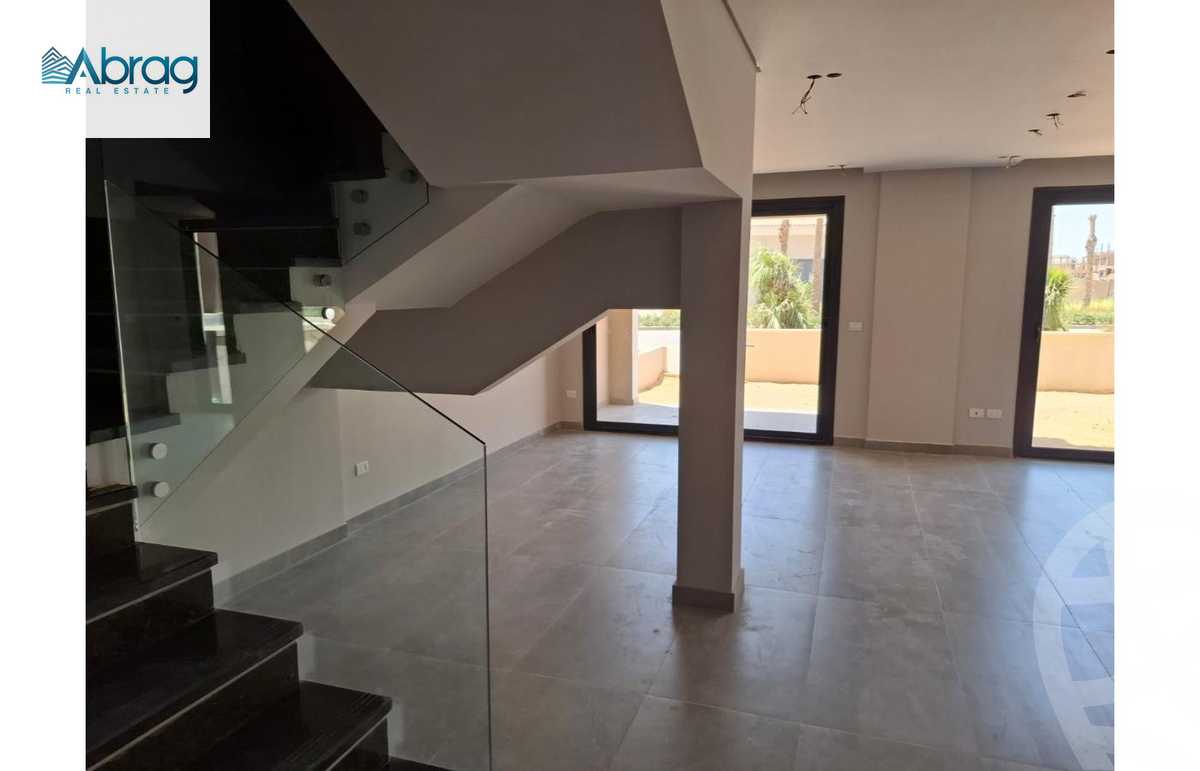 https://aqarmap.com.eg/ar/listing/6254866-for-sale-cairo-el-sheikh-zayed-city-compounds-kmbwnd-fyldj-wyst-dr-llttwyr