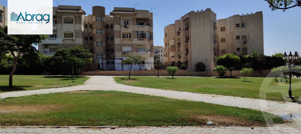 https://aqarmap.com.eg/en/listing/6280094-for-sale-cairo-el-sheikh-zayed-city-compounds-beverly-hills