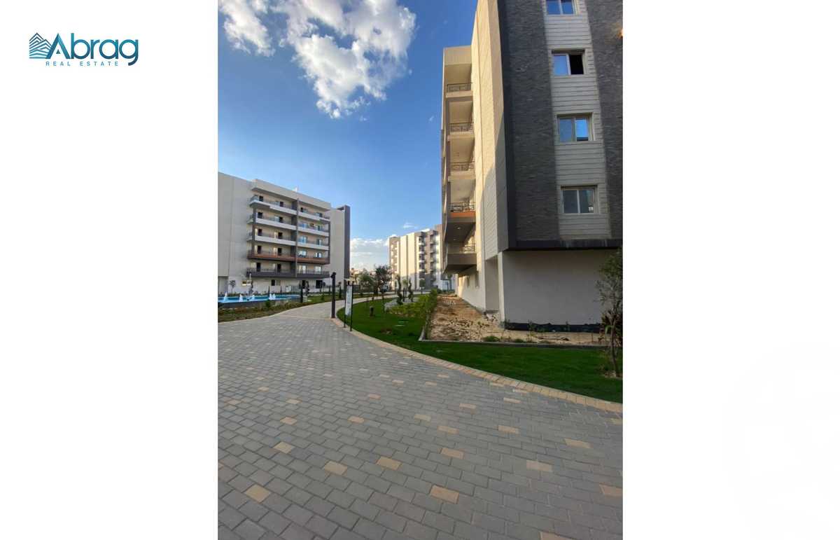 https://aqarmap.com.eg/en/listing/6301181-for-sale-cairo-6th-of-october-hadaeq-october-kmbwnd-fy-hdyq-ktwbr-rock-eden-compound