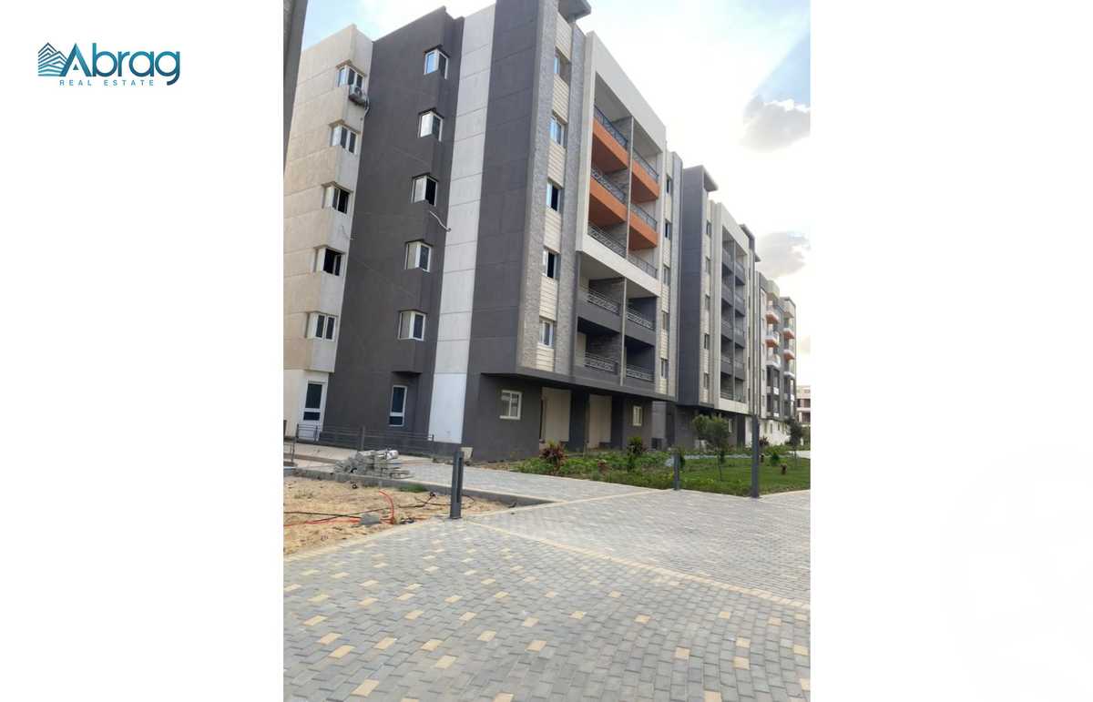 https://aqarmap.com.eg/en/listing/6301181-for-sale-cairo-6th-of-october-hadaeq-october-kmbwnd-fy-hdyq-ktwbr-rock-eden-compound