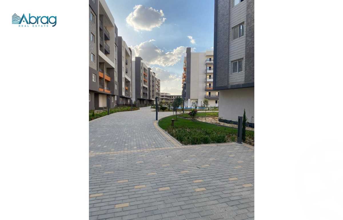 https://aqarmap.com.eg/en/listing/6301181-for-sale-cairo-6th-of-october-hadaeq-october-kmbwnd-fy-hdyq-ktwbr-rock-eden-compound