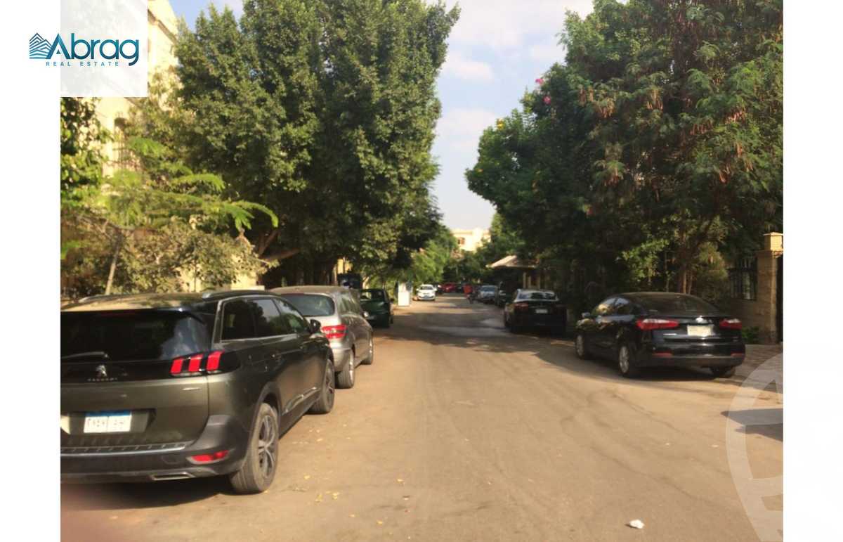 https://aqarmap.com.eg/en/listing/6301435-for-sale-cairo-el-sheikh-zayed-city-compounds-hadayek-el-mohandiseen