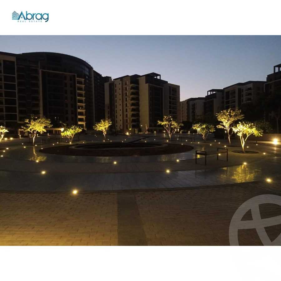 https://aqarmap.com.eg/en/listing/6303827-for-sale-cairo-el-sheikh-zayed-city-compounds-zyd-wr-llttwyr-park-towers-zed-el-sheikh-zayed-compound