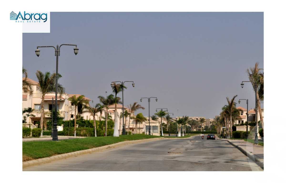 https://aqarmap.com.eg/en/listing/6306825-for-sale-cairo-el-sheikh-zayed-city-compounds-greens