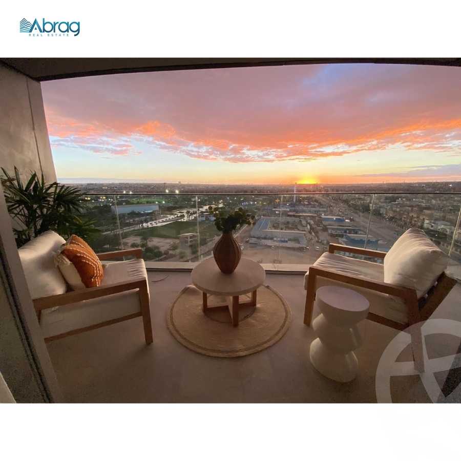 https://aqarmap.com.eg/ar/listing/6331551-for-sale-cairo-el-sheikh-zayed-city-compounds-zyd-wr-llttwyr-z-tower