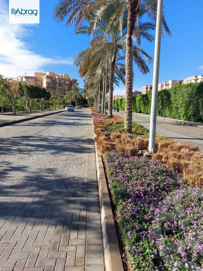 https://aqarmap.com.eg/ar/listing/6363261-for-sale-cairo-6th-of-october-hadaeq-october-kmbwnd-fy-hdyq-ktwbr-ashgar-city