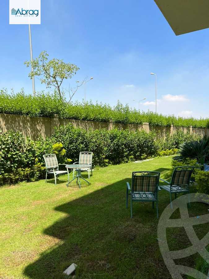 https://aqarmap.com.eg/en/listing/6446310-for-sale-cairo-el-sheikh-zayed-city-compounds-dh-drys