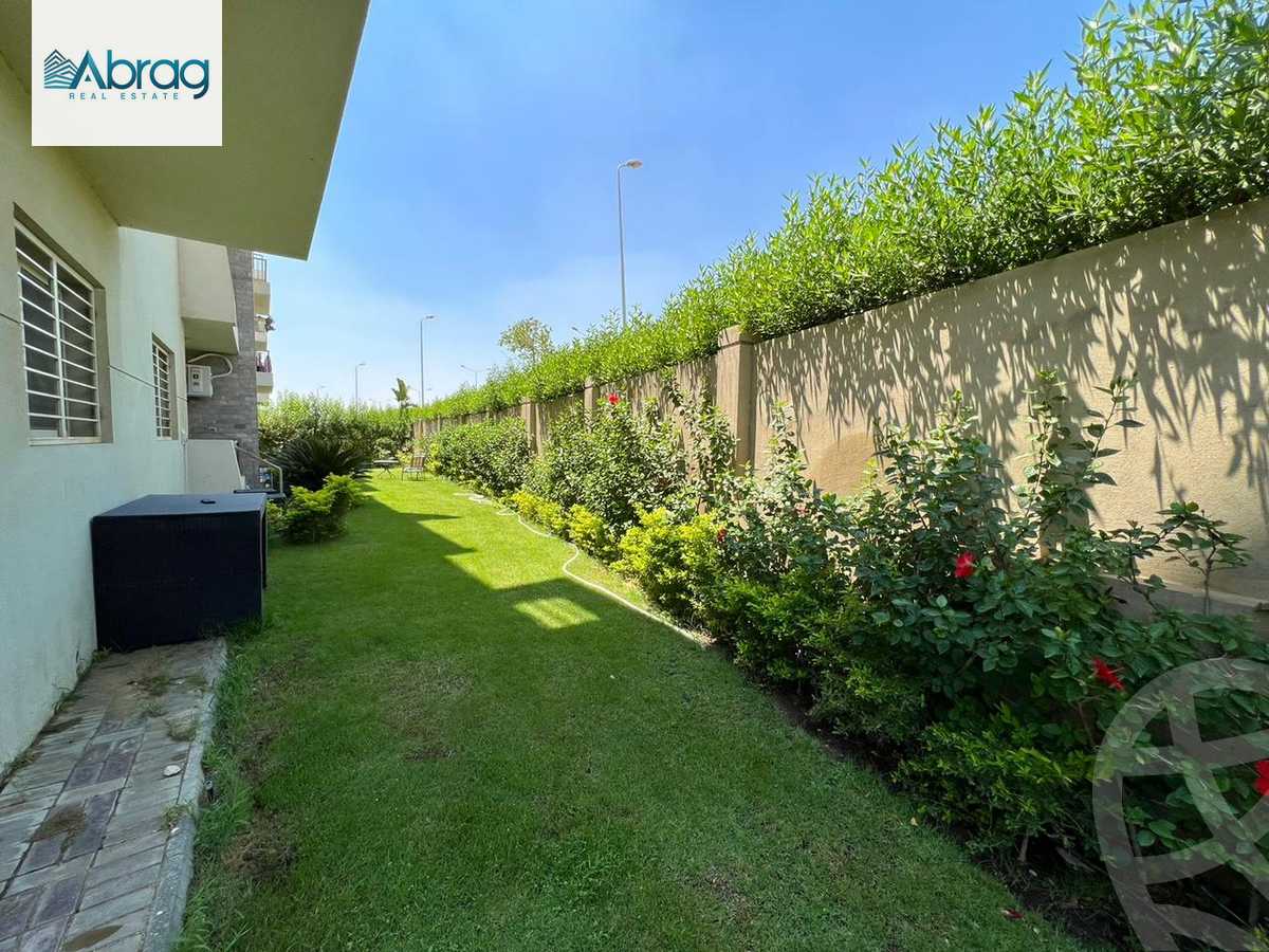 https://aqarmap.com.eg/en/listing/6446310-for-sale-cairo-el-sheikh-zayed-city-compounds-dh-drys