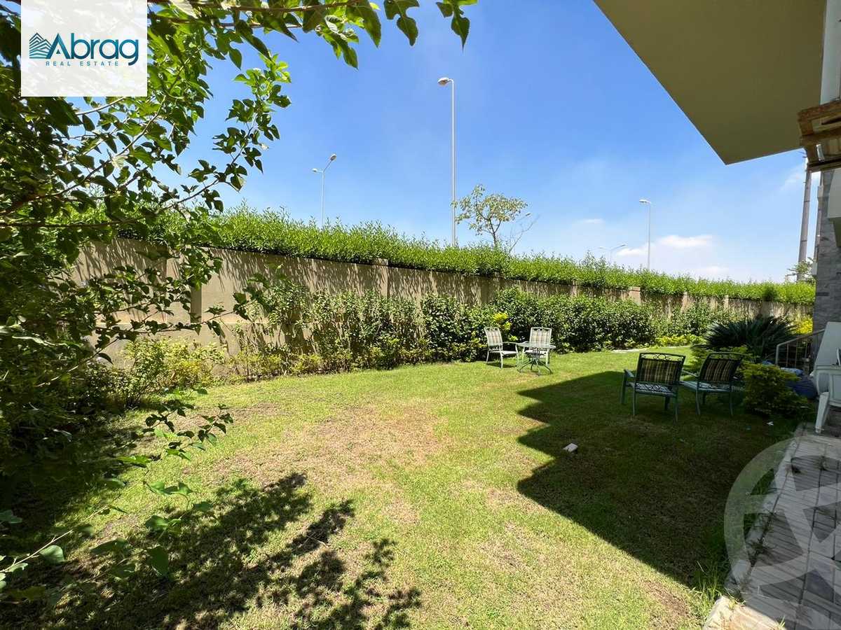https://aqarmap.com.eg/en/listing/6446310-for-sale-cairo-el-sheikh-zayed-city-compounds-dh-drys