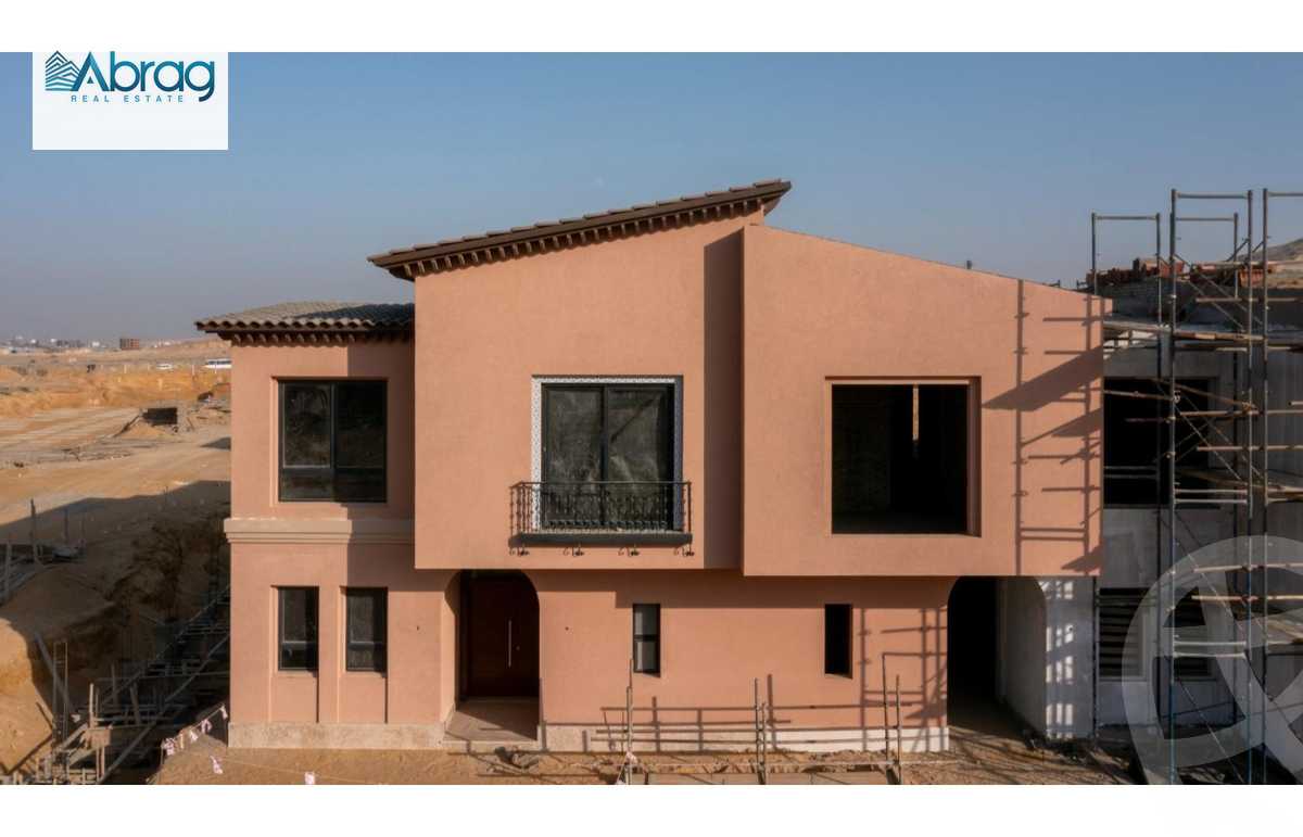 https://aqarmap.com.eg/en/listing/6500987-for-sale-cairo-el-sheikh-zayed-city-compounds-kmbwnd-fyldj-wyst-dr-llttwyr