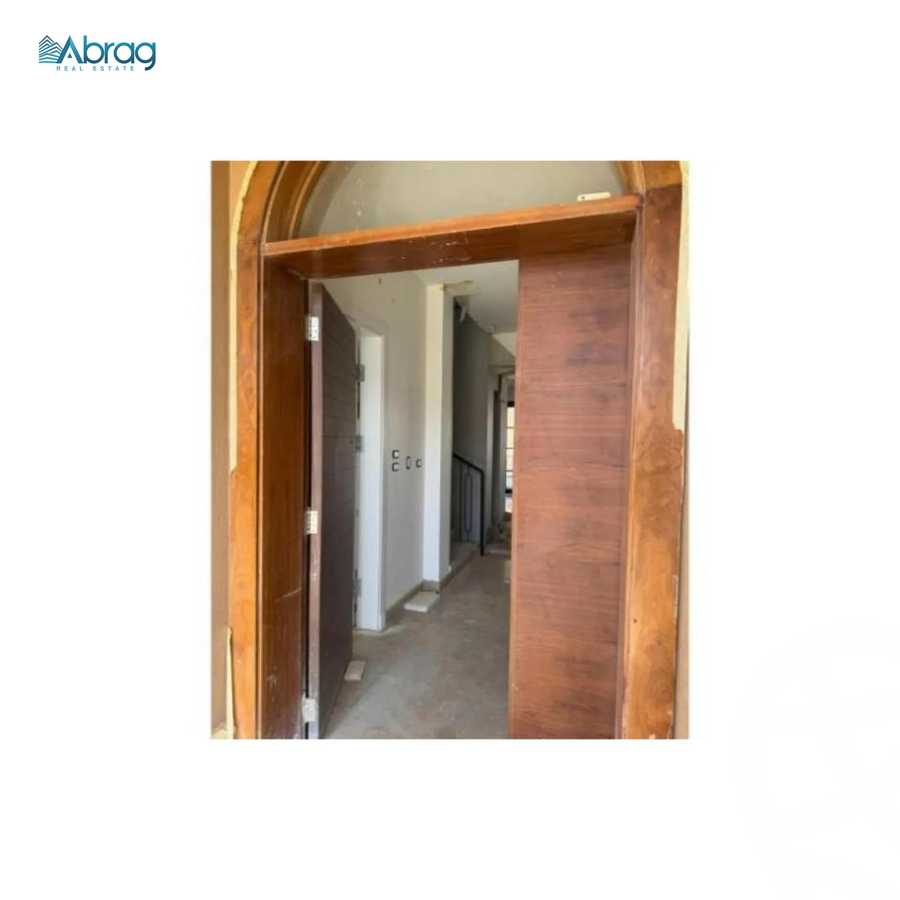 https://aqarmap.com.eg/en/listing/6501395-for-sale-cairo-el-sheikh-zayed-city-compounds-kmbwnd-fyldj-wyst-dr-llttwyr