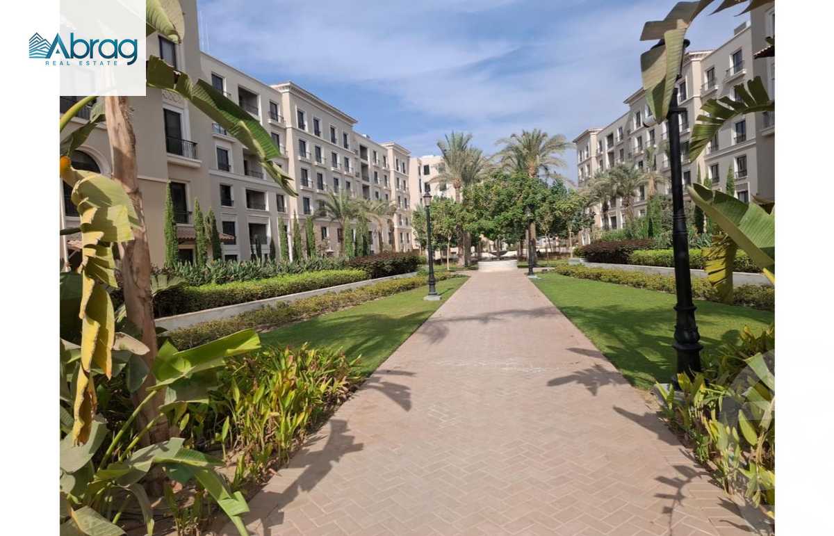 https://aqarmap.com.eg/ar/listing/6554489-for-sale-cairo-el-sheikh-zayed-city-compounds-kmbwnd-fyldj-wyst-dr-llttwyr