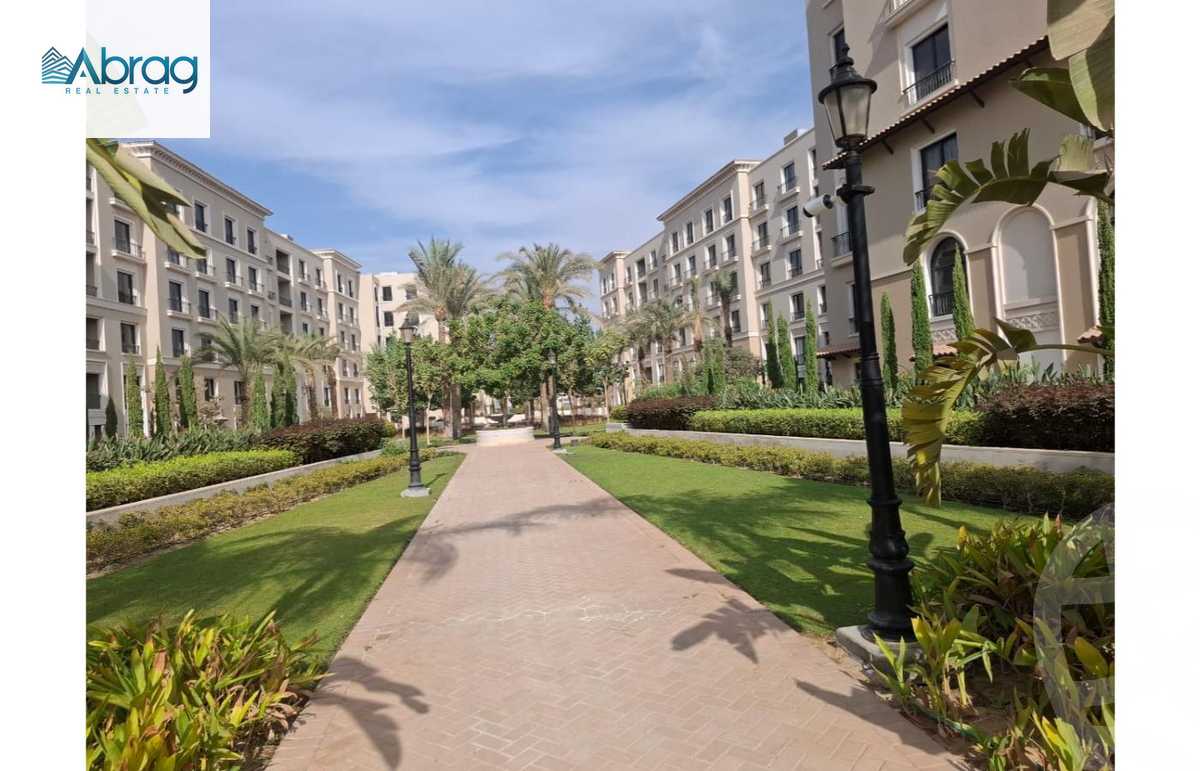 https://aqarmap.com.eg/ar/listing/6554489-for-sale-cairo-el-sheikh-zayed-city-compounds-kmbwnd-fyldj-wyst-dr-llttwyr