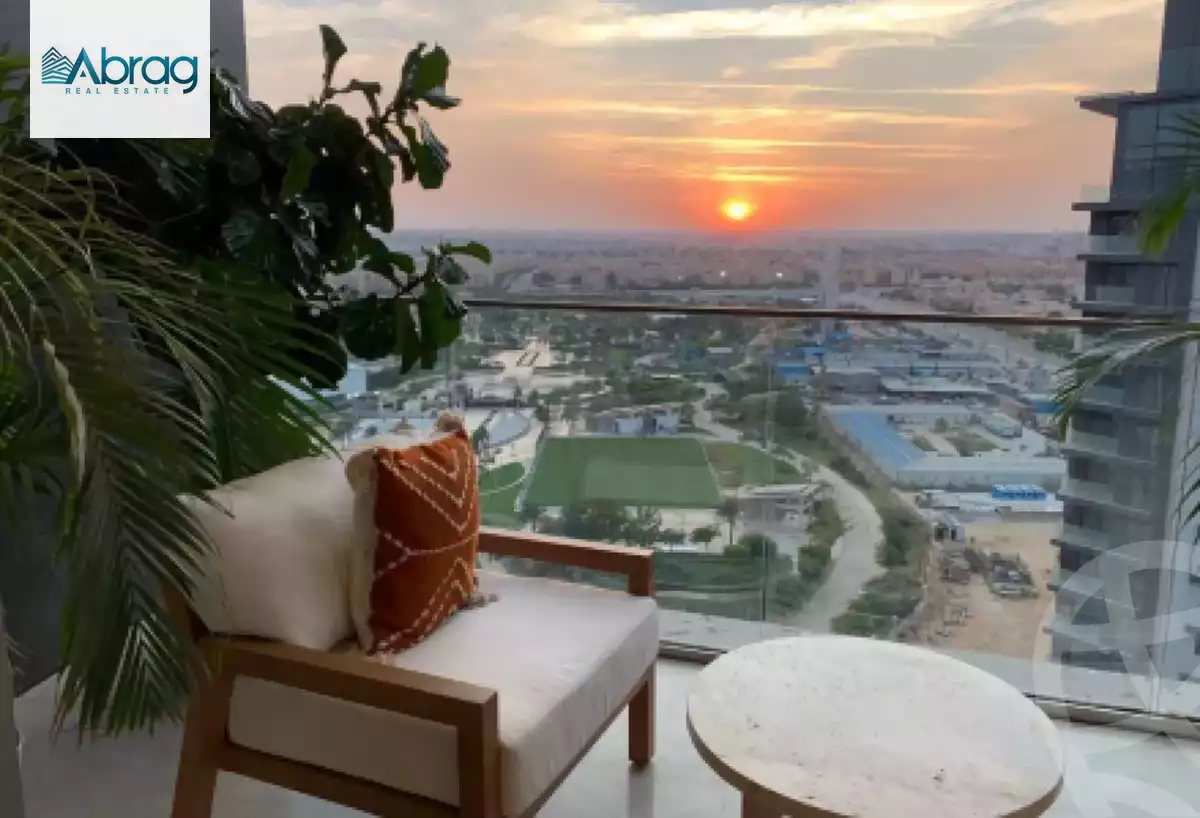 https://aqarmap.com.eg/ar/listing/6557965-for-sale-cairo-el-sheikh-zayed-city-compounds-zyd-wr-llttwyr-park-towers-zed-el-sheikh-zayed-compound