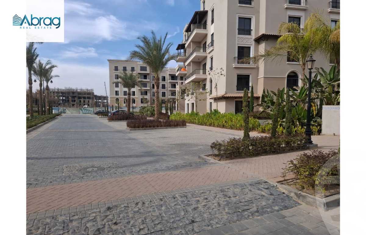 https://aqarmap.com.eg/en/listing/6566853-for-sale-cairo-el-sheikh-zayed-city-compounds-kmbwnd-fyldj-wyst-dr-llttwyr