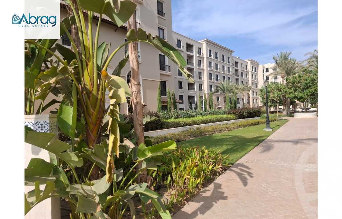 https://aqarmap.com.eg/en/listing/6566853-for-sale-cairo-el-sheikh-zayed-city-compounds-kmbwnd-fyldj-wyst-dr-llttwyr