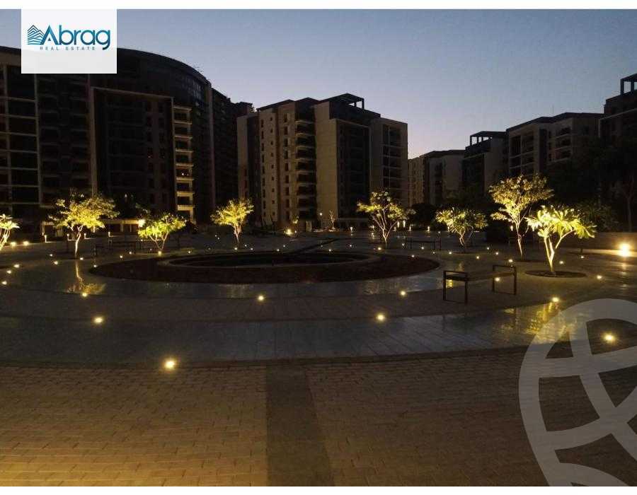 https://aqarmap.com.eg/en/listing/6567169-for-sale-cairo-el-sheikh-zayed-city-compounds-zyd-wr-llttwyr-park-towers-zed-el-sheikh-zayed-compound