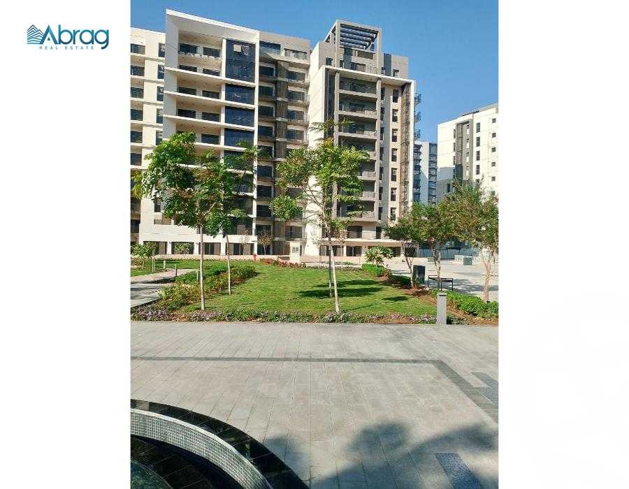 https://aqarmap.com.eg/en/listing/6567169-for-sale-cairo-el-sheikh-zayed-city-compounds-zyd-wr-llttwyr-park-towers-zed-el-sheikh-zayed-compound