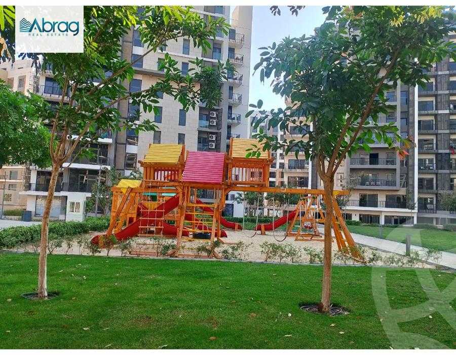 https://aqarmap.com.eg/en/listing/6567169-for-sale-cairo-el-sheikh-zayed-city-compounds-zyd-wr-llttwyr-park-towers-zed-el-sheikh-zayed-compound
