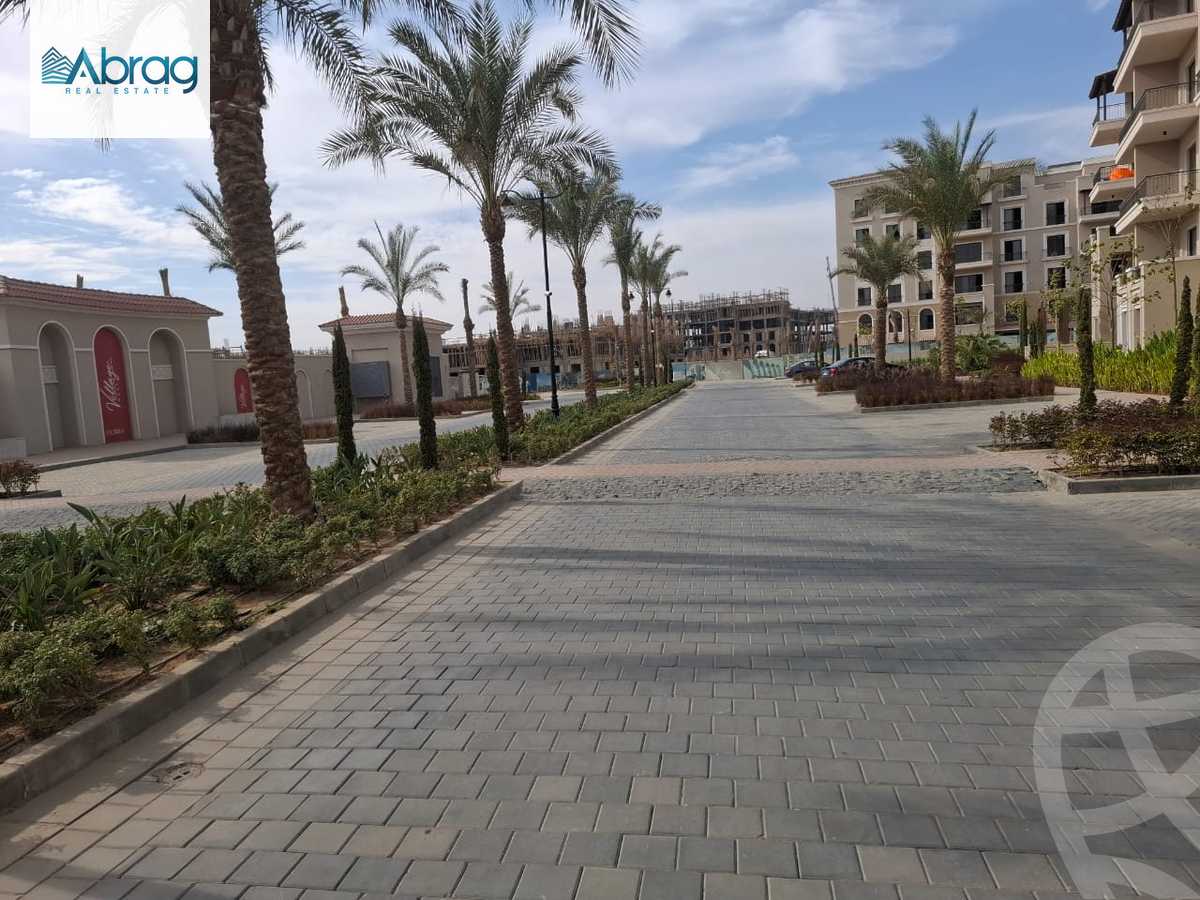 https://aqarmap.com.eg/en/listing/6567771-for-sale-cairo-el-sheikh-zayed-city-compounds-kmbwnd-fyldj-wyst-dr-llttwyr