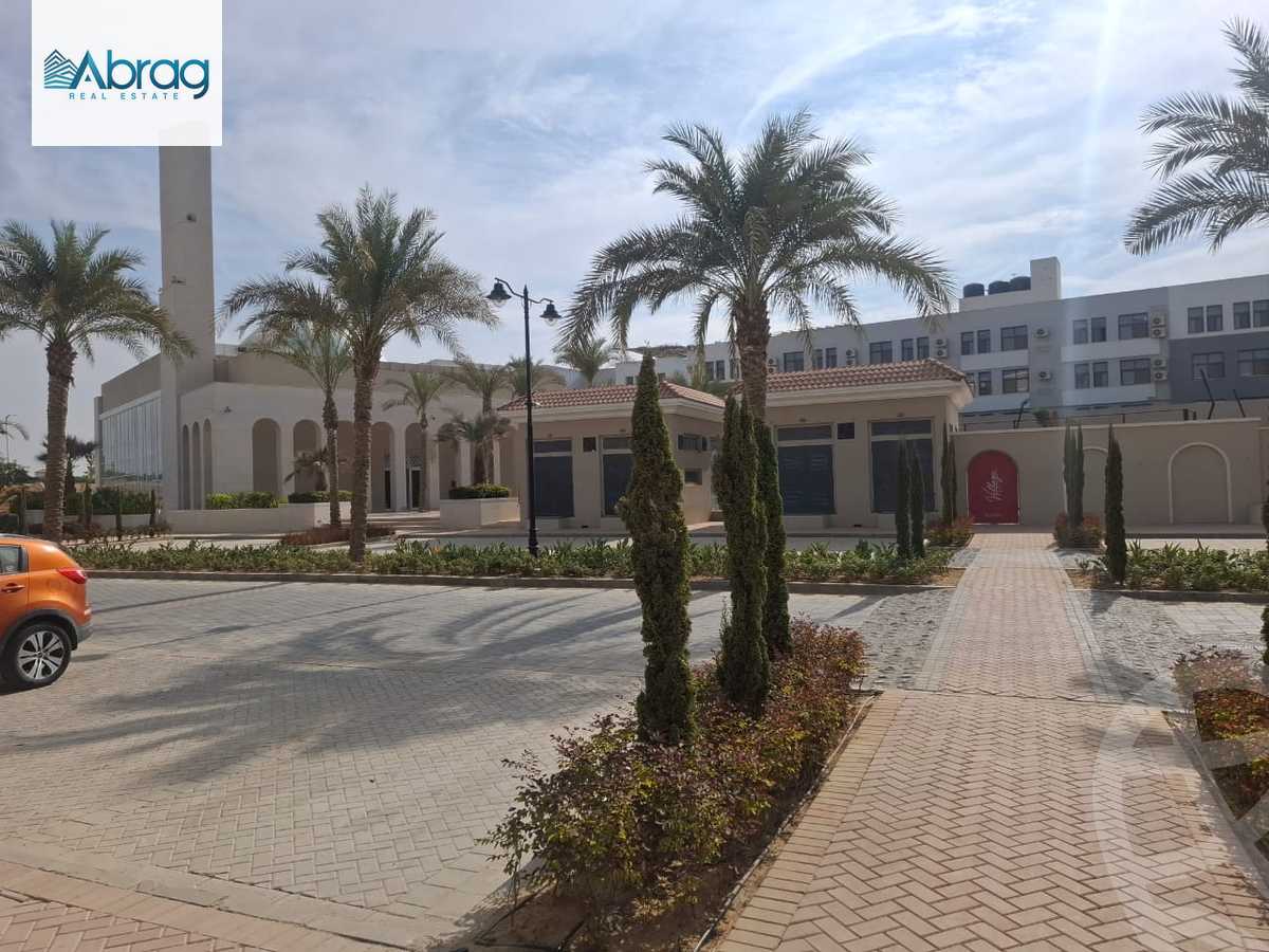 https://aqarmap.com.eg/en/listing/6567771-for-sale-cairo-el-sheikh-zayed-city-compounds-kmbwnd-fyldj-wyst-dr-llttwyr