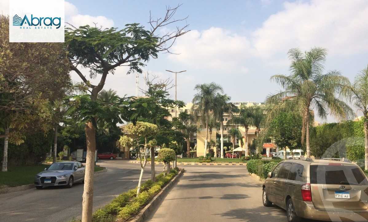 https://aqarmap.com.eg/ar/listing/6576215-for-sale-cairo-el-sheikh-zayed-city-compounds-hadayek-el-mohandiseen