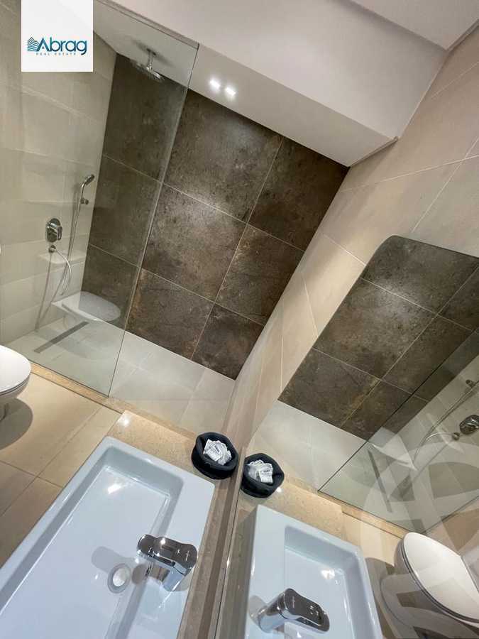 https://aqarmap.com.eg/ar/listing/4010445-for-sale-cairo-el-sheikh-zayed-city-compounds-kmbwnd-fyldj-wyst-dr-llttwyr
