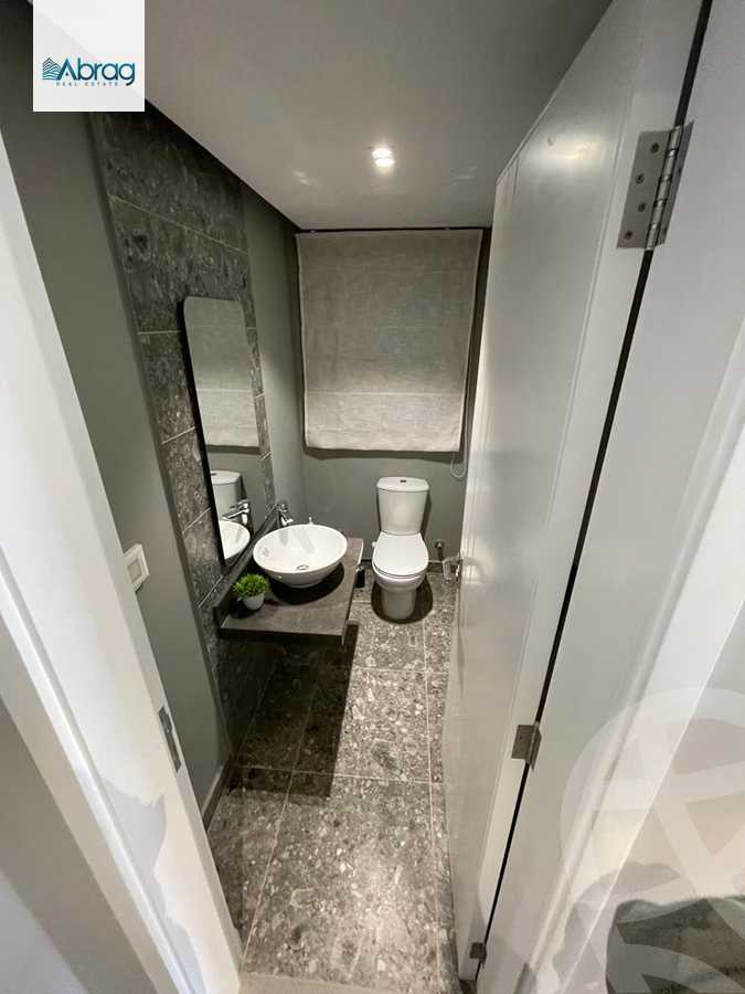 https://aqarmap.com.eg/en/listing/4209867-for-sale-cairo-el-sheikh-zayed-city-compounds-kmbwnd-fyldj-wyst-dr-llttwyr